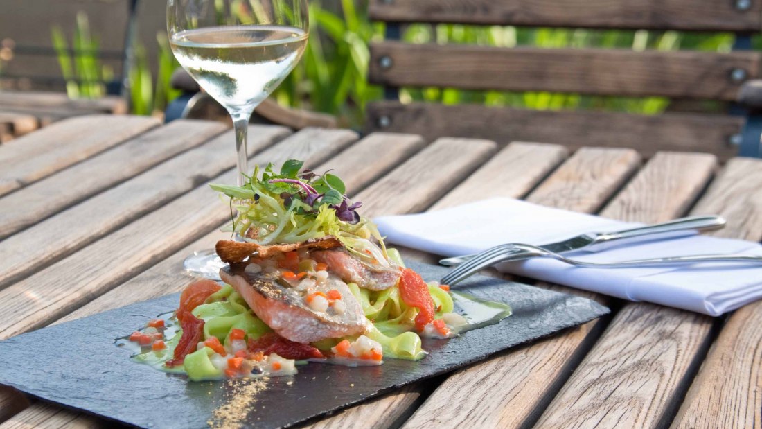 Eten in de tuin internet, © Weingut Espenhof