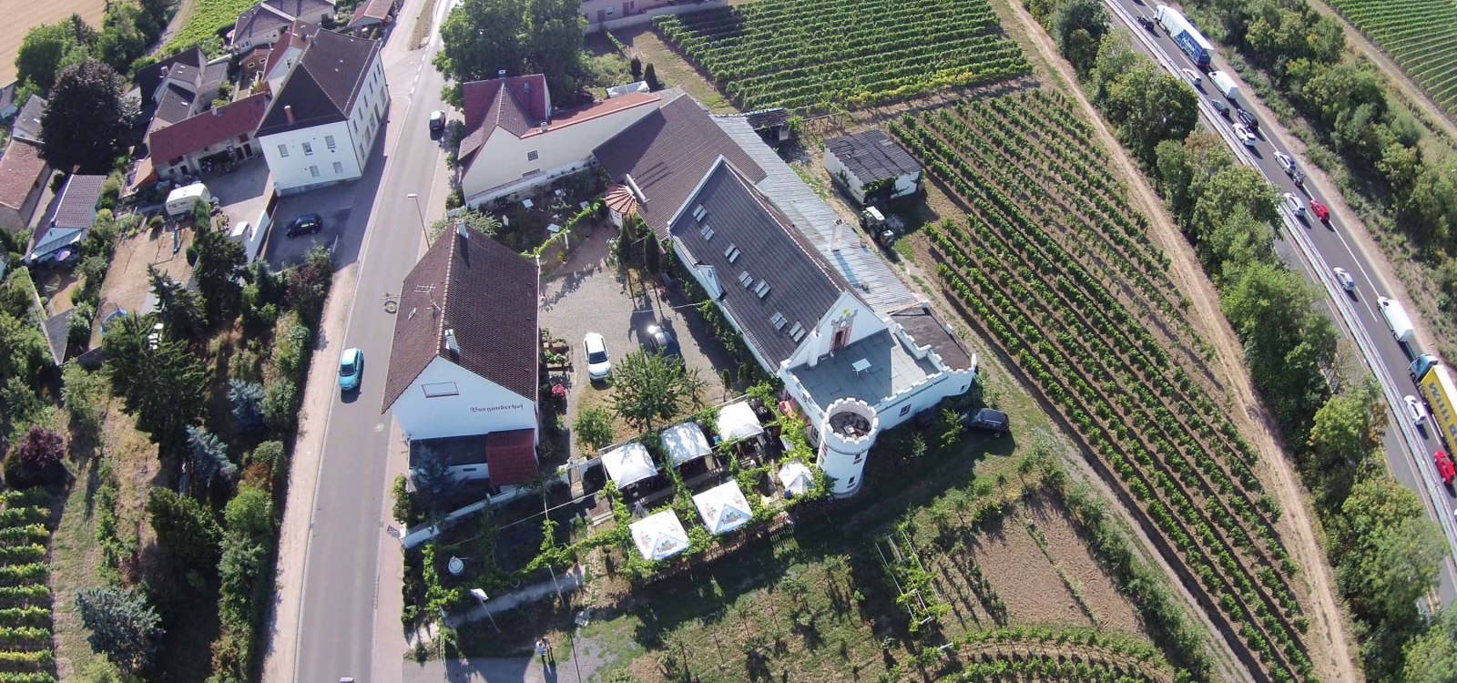 aerial view Burgunderhof, © Burgunderhof Mergel