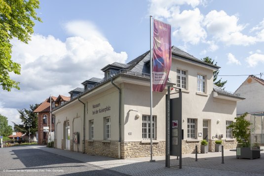 Het museum en bezoekerscentrum aan de Kaiserpfalz is de eerste aanloophaven voor het verkennen van de Kaiserpfalz Ingelheim., © Andrea Enderlein