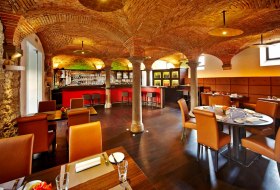 osthofen_weinbar-und-restaurant-vis-a-vis-neu