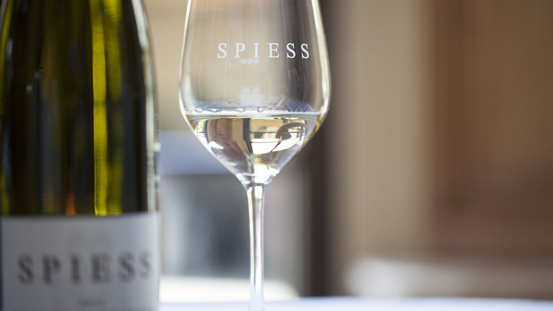 Weingut Spiess GbR - Riederbacherhof_Weinglas, © Michael Zellmer