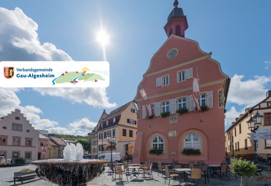 Marktplatz Gau-Algesheim mit Logo, © Andreas Pacek/VG Gau-Algesheim