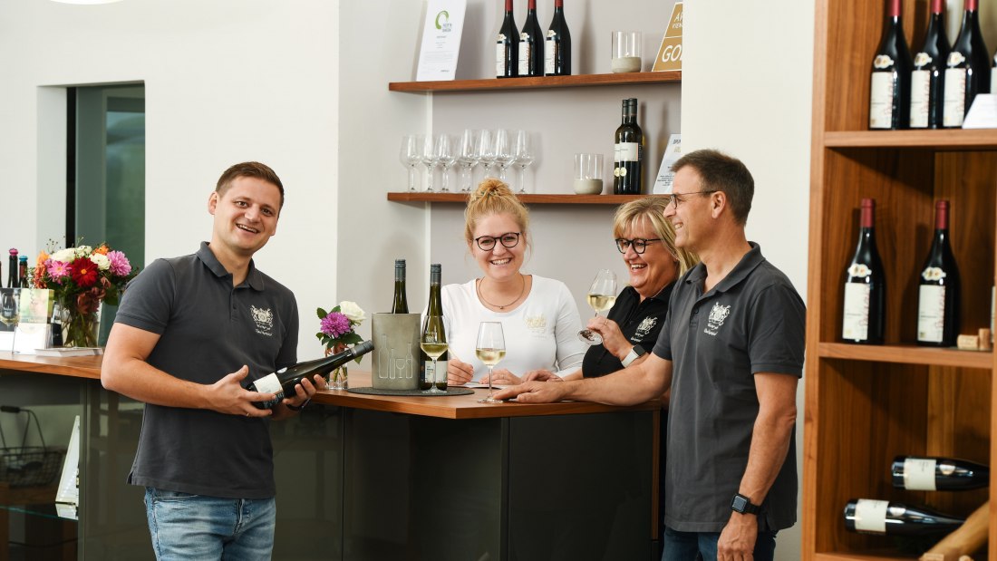 Familie Bernhard, © Weingut Paulinenhof