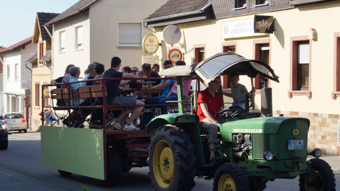 Weingut Becker_Funzelfahrt, © Weingut Becker