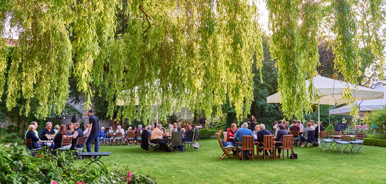 Weingut Geil_Garten, © Weingut Geil