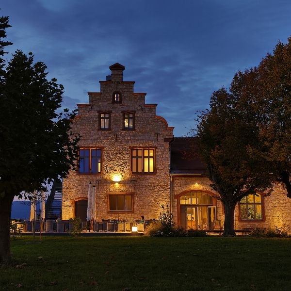 Winzerkeller in Abendstimmung, © Rainer Oppenheimer/IKuM GmbH